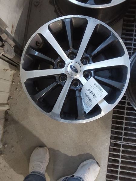 2018-2021 Ford Expedition Wheel Rim 18x8-1/2 Aluminum 12 Spoke