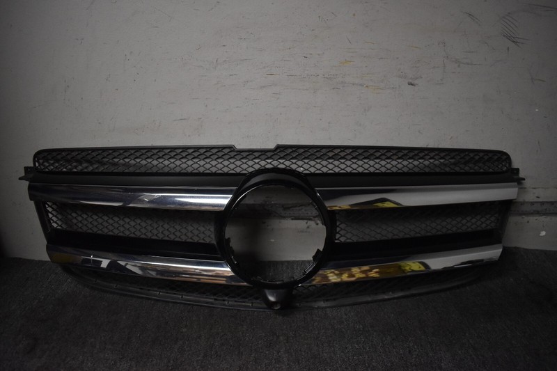 2013-2016 MERCEDES BENZ GL350 BLUETEC 4MATIC GRILLE FACTORY OEM