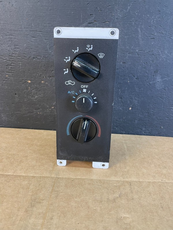 1997-2000 Dodge Dakota Climate Temperature Control A/C Heater Panel OE AC4990 DG