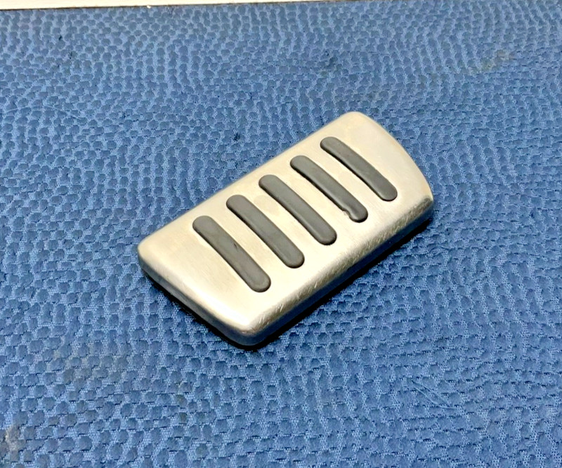 06–15 Saturn Sky Pontiac Solstice Park Brake Pedal Pad Cover Assembly OEM 69K Mi