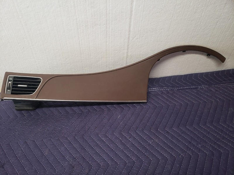 09-14 HYUNDAI GENESIS SEDAN PASSENGER DASH TRIM WITH VENT BROWN LEATHER RIGHT