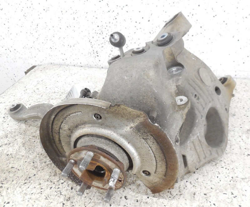 15-19 Land Rover Discovery Sport Rear Spindle Knuckle Control Arm Right RH OEM