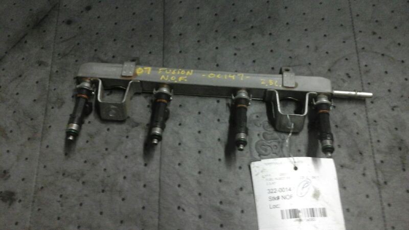 Fuel Injectors With Rail 4-140 2.3L Fits 07 FUSION 334383