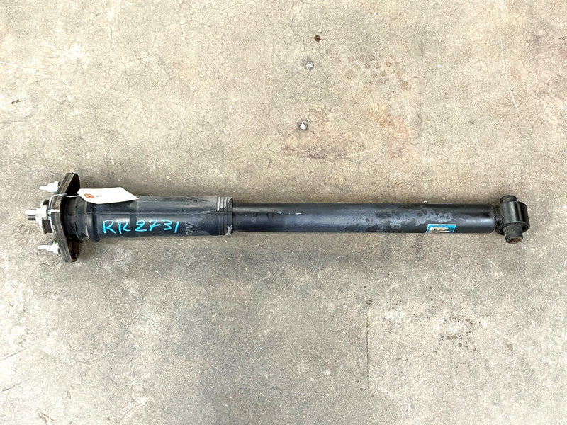 ⭐2014-2019 LEXUS IS250 F-SPORT REAR RIGHT PASS SHOCK STRUT ABSORBER OEM LOT2731