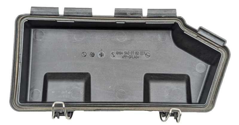 07-12 Mercedes X164 GL550 ML350 ML550 Front Relay Unit Fuse Box Cover