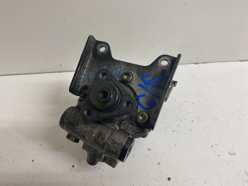 2001-2005 BMW 325xi 300xi Xi All Wheel Drive AWD Power Steering Pump Steer