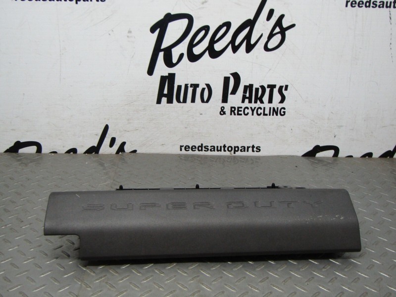 17-22 Ford F250 Silver Dashboard Passenger Upper Glovebox Glove Box Trim Handle
