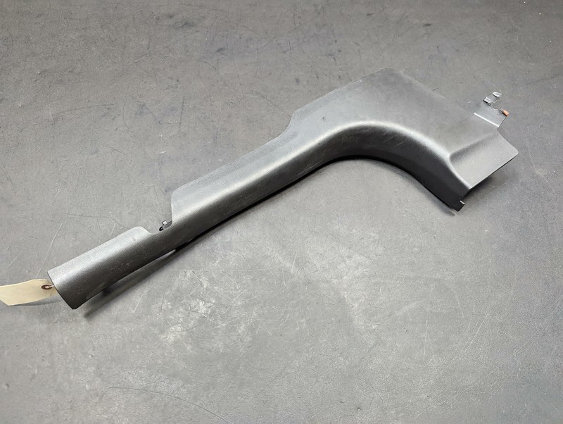 Front Right Door Sill Scuff Plate Black 2019 Chevrolet Sonic 95167590 2012-2020