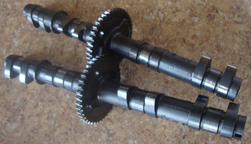 1994 Kawasaki Ninja ZX600 ZX 600 ZX-6 Engine Head Camshafts Cam Shafts L3