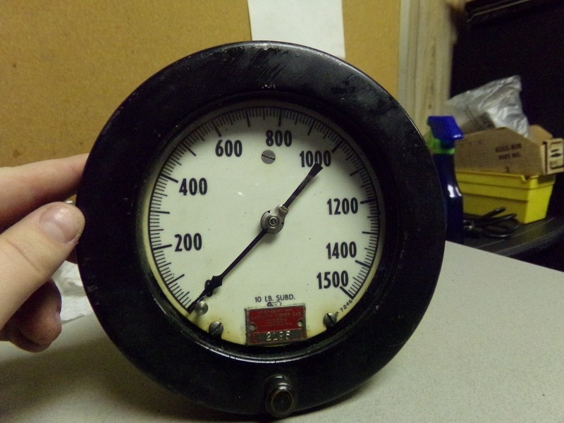 Cadillac Motor Car Division Pressure Gauge 1500 10LB SUBD 2195 *FREE SHIPPING*