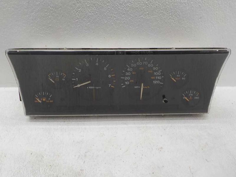 1996 Jeep Grand Cherokee MPH Speedometer Cluster OEM 56042068
