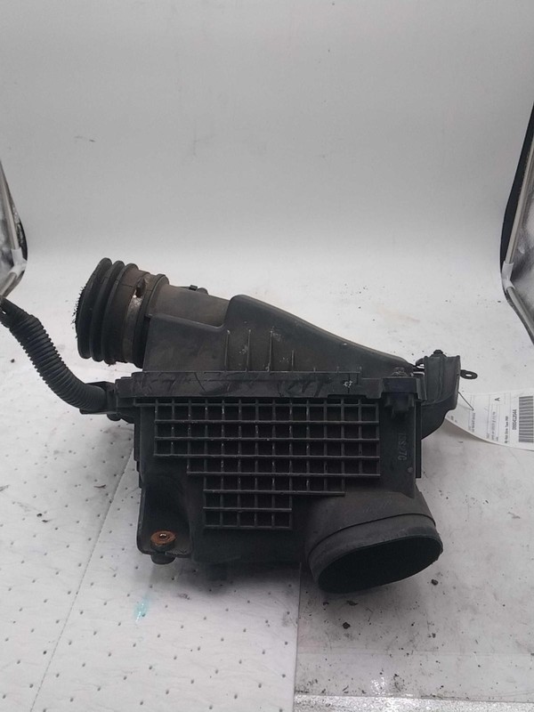 2012 Acura TL Air Cleaner Assembly OEM 3.5L Used 156K Miles White