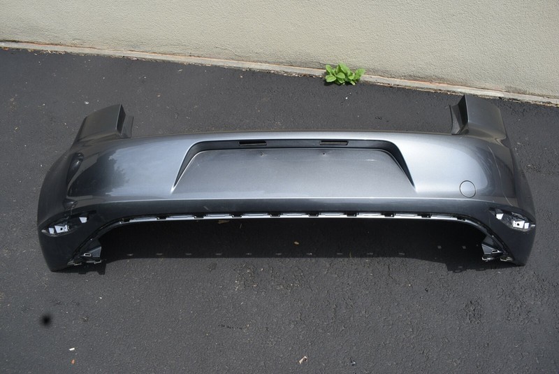 2015-2017 VOLKSWAGEN GOLF REAR BUMPER FACTORY OEM