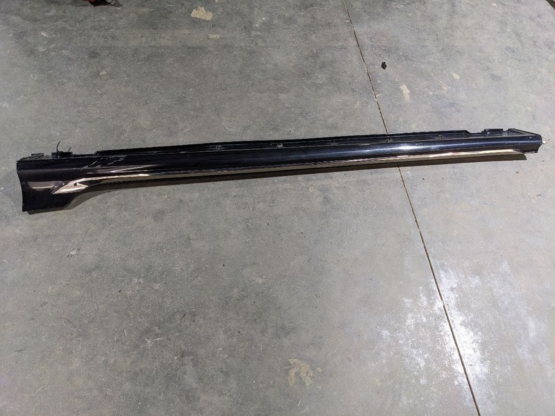 2018 2019 HYUNDAI SONATA Limited LH Driver Rocker MouldingBlack & Chrome