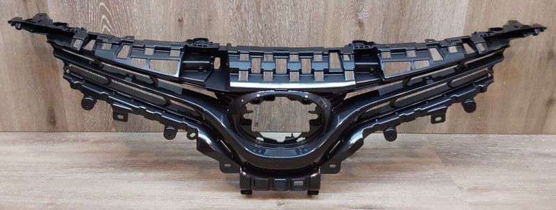 2018-20 TOYOTA CAMRYGRILLE OEM PART#53101-06A70