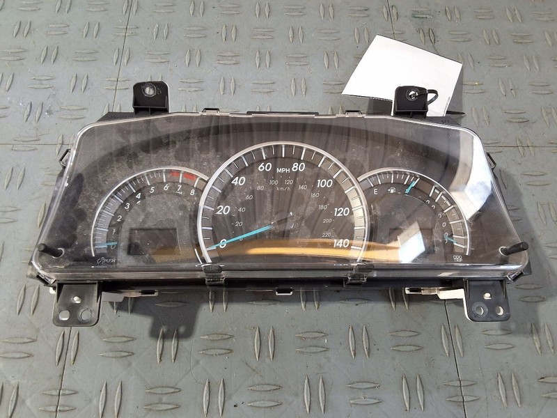 2013-2014 Toyota Camry Speedometer Instrument Cluster 2.5L MPH