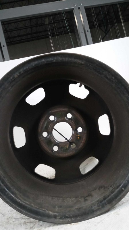 2017 Chevrolet Colorado OEM 16x7 Steel Wheel White, 139K Miles, Used