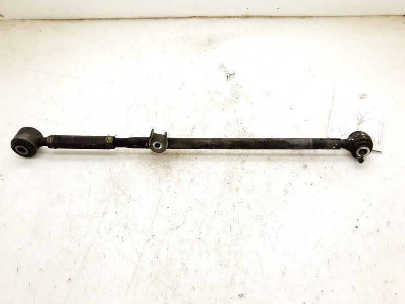 92-96 TOYOTA CAMRY DRIVER SIDE REAR LOWER CONTROL LOCATING ARM ASSEMBLY