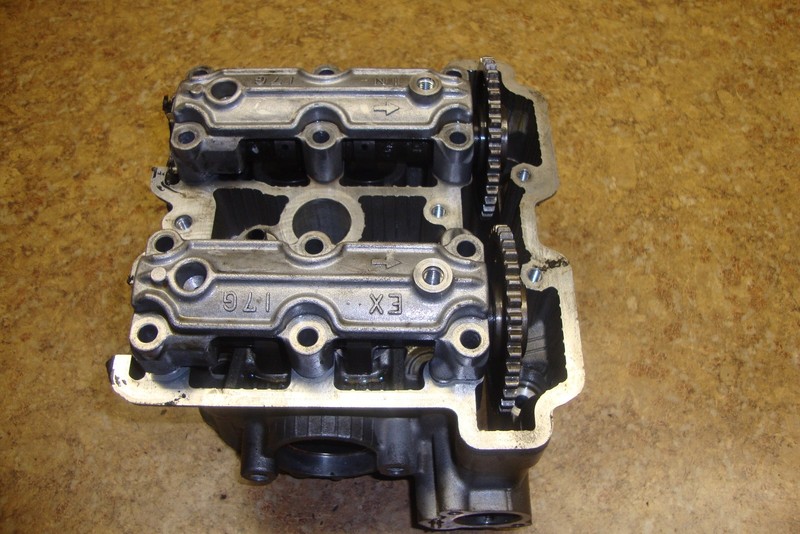 2006 Suzuki SV650 SV 650 Engine Cylinder Head Valves Cam Shaft Cams Motor Rear