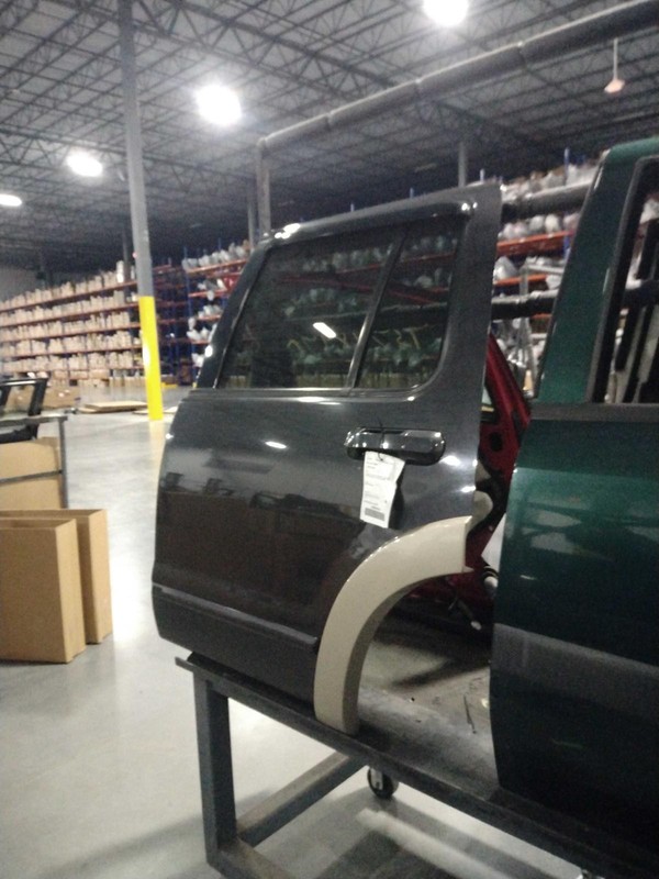 2007 Ford Explorer Left Rear Door Grey OEM 246618, 162k Miles, Used