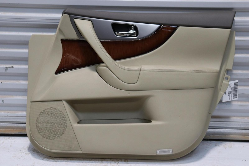 2012-2013 INFINITI FX35 FX37 FX50 QX70 FRONT RIGHT PASSENGER DOOR PANEL TRIM OEM