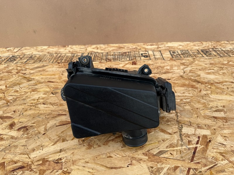 KIA STINGER 2018-2023 OEM LEFT DRIVER AIR CLEANER BOX INTAKE 3.3T ASSEMBLY