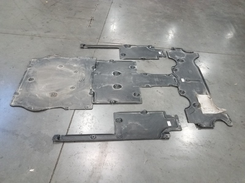2016 Porsche 981 Cayman GT4 Under Body Panels#1352 V9