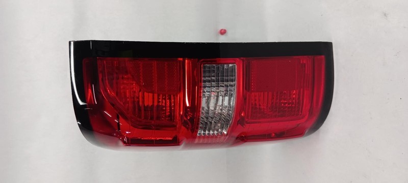 16-'19 GMC SIERRA 3500 Left driver Taillight w/SRW OEM Grade B