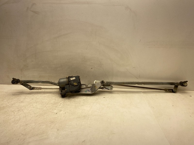 2018-2022 FORD ECOSPORT FRONT WINDSHIELD WIPER MOTOR AND TRANSMISSION LINKAGE