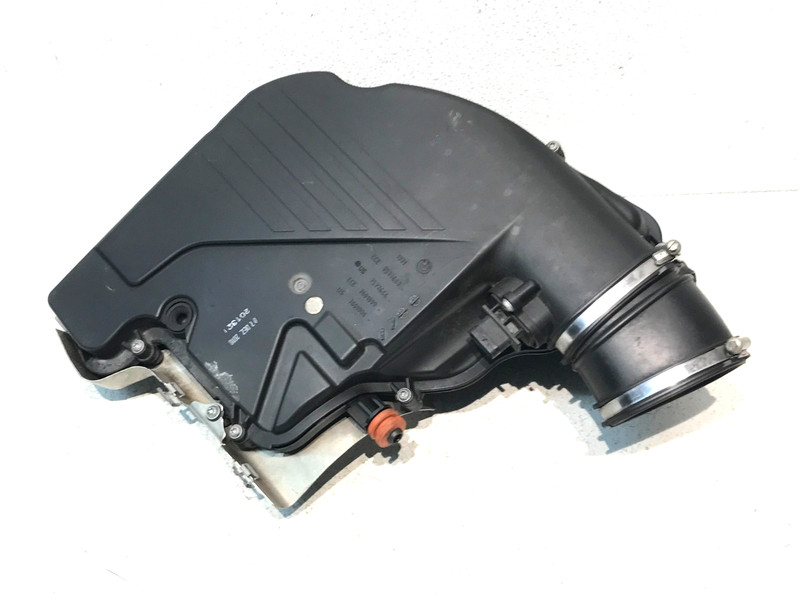 09-15 BMW 750i Air Intake Cleaner Filter Housing Box Left Side 7577464 OEM