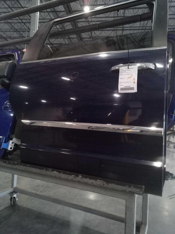 2013 Chrysler Town & Country Right Rear Door Blue Dents 152K Miles OEM