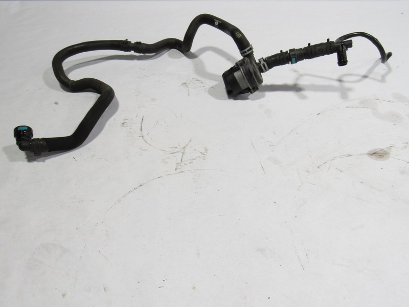 16 17 Land Range Rover 2017 L405 Auxiliary Water Coolant Pump Hose Line Pipe :A
