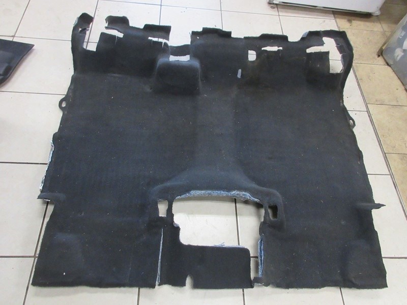 2019-2021 Chevy Silverado OEM Crew Cab Rear Floor Carpet Cover 84517576