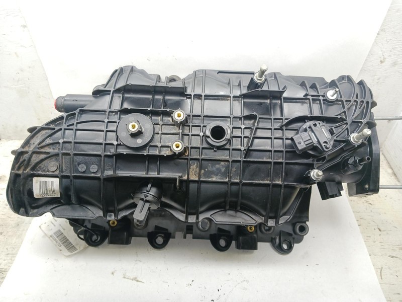 10-'13 CHEVROLET SILVERADO 1500 Intake Manifold OEM 1 Year Wnty!