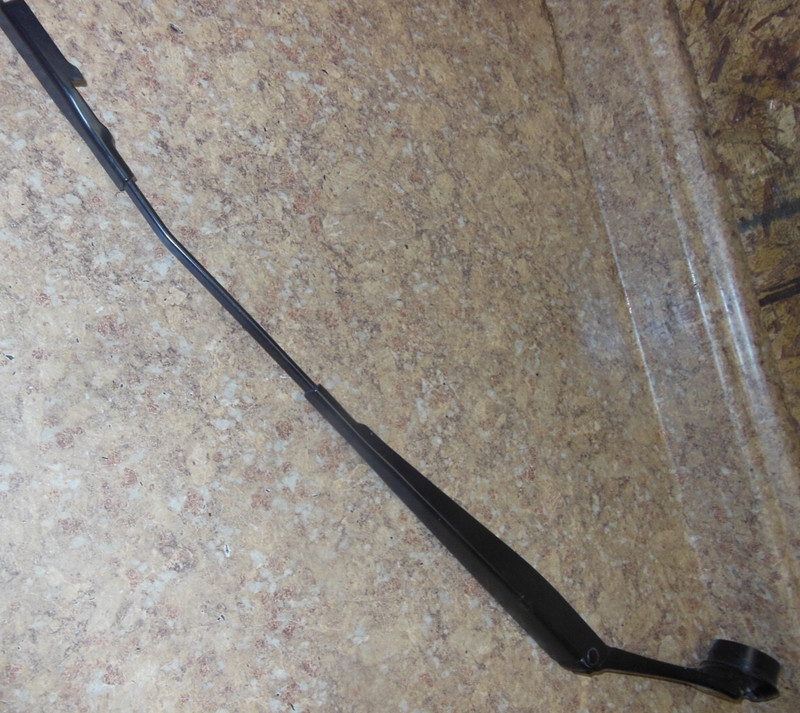 2016 Ford Fusion 2.5L 2.5 L Right Passenger Side Windshield Wiper Arm Window RH