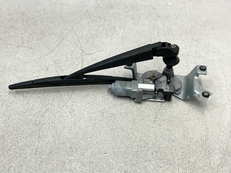 15 16 17 18 BMW X5 M F85 Rear Trunk Tailgate Glass Wiper Arm W/Motor 1621 OEM
