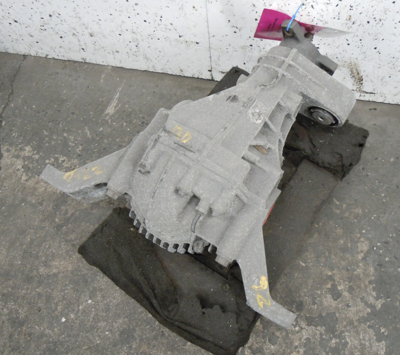 2007-2012 Mercedes-Benz GL450 Rear Differential Diff Carrier OEM