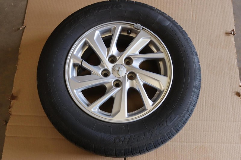 2018-2024 MITSUBISHI ECLIPSE CROSS WHEEL RIM TIRE DEXTERO 215/70 R16 OEM