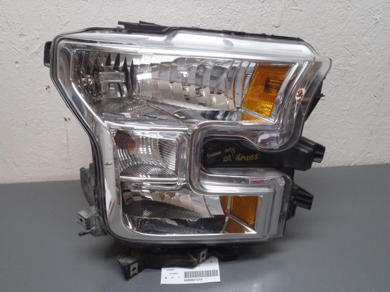 Right Passenger Headlight Halogen Fits 2015-2017 Ford F150 68486 **Broken Tab**