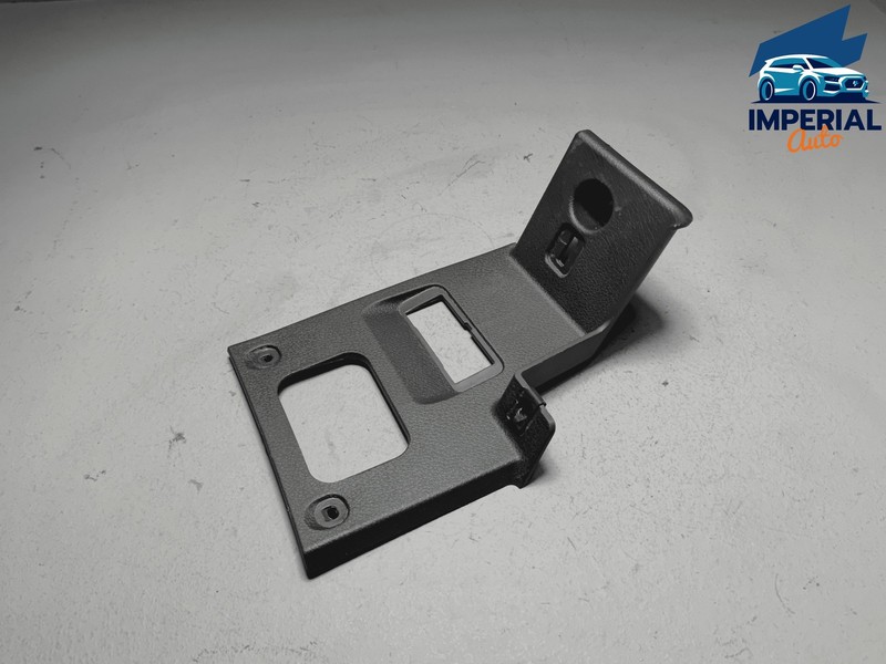 18-24 FREIGHTLINER CASCADIA FRONT LEFT DRIVERSIDE LOWER DASH COVER OEM