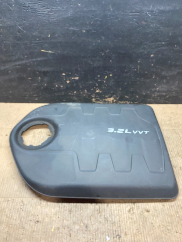 2014 to 2022 Jeep Cherokee 3.2L V6 VVT Engine Motor Cover OEM T9918 DG