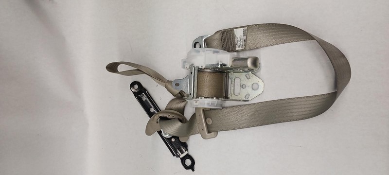 07-'11 TOYOTA CAMRY Front Seat Belt driver retractor North America built OEM