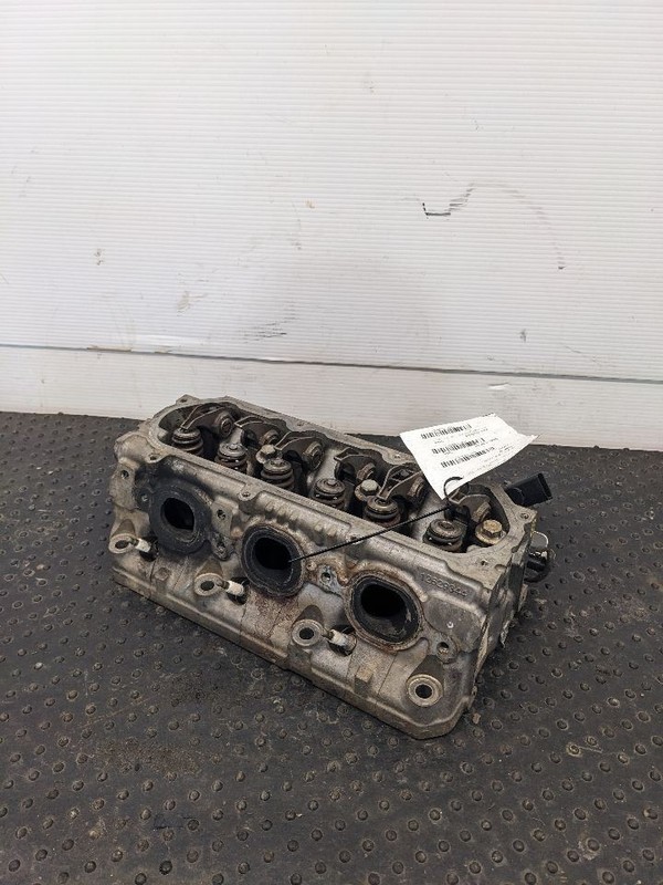 Cylinder Head 4.3L Fits 14-16 SIERRA 1500 PICKUP 1192863
