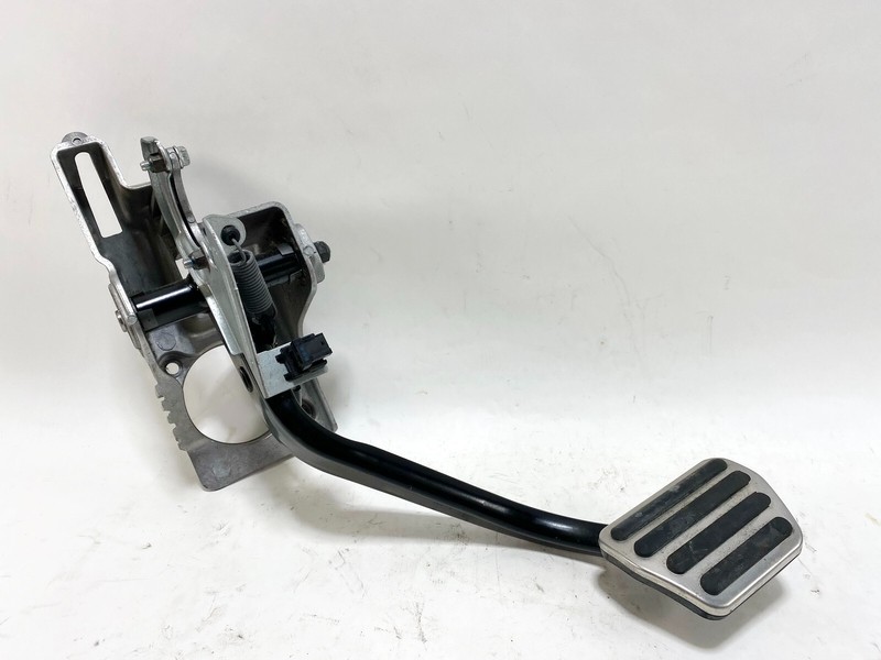 06-12 LAND RANGE ROVER L322 BRAKE STOP PEDAL W/ PAD & BRACKET ASSEMBLY OEM