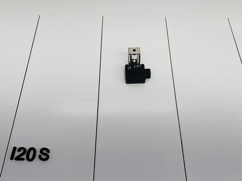 13-14 FORD F-150 GPS NAVIGATION ANTENNA CONTROL COMPUTER MODULE W/ BRACKET OEM