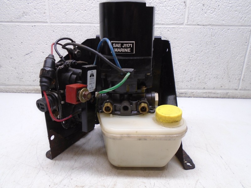 CG4Mercruiser Alpha I Trim Pump Motor Bracket 865380A25 Lower Unit Sterndrive