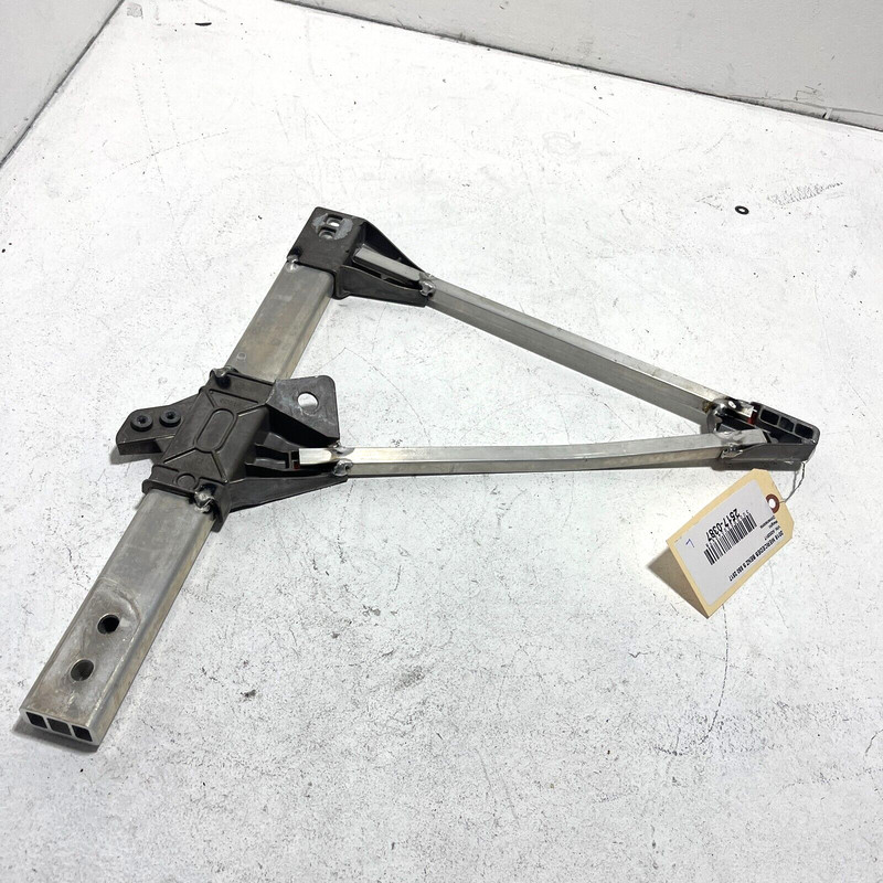 Front Left Side Fender Strut Bar Brace Mercedes-Benz S550 2014-2017 OEM