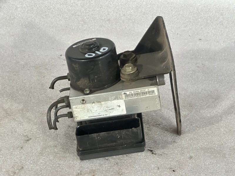 2005-2007 Toyota Sequoia ABS Anti-lock Brake Module Pump Assembly OEM w/Warranty