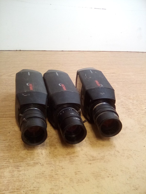 Lot Of 3 Ultrak KC552BCN CCD Color Cameras W/ 3.5-8.0mm F1.4 Lens