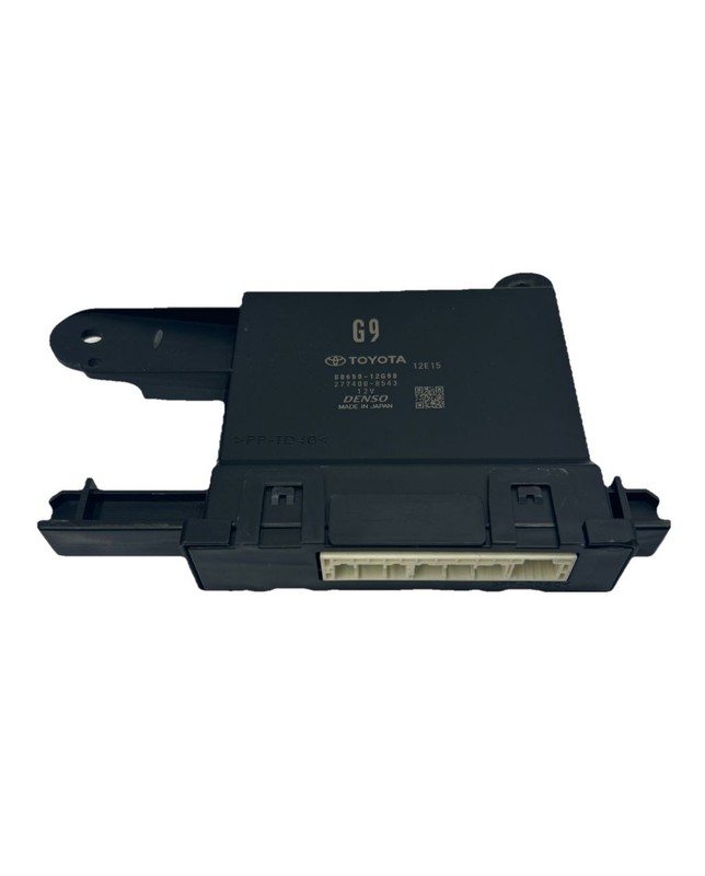Toyota Corolla climate control module 2020 to 2023 sedan assy OEM 8865012G90